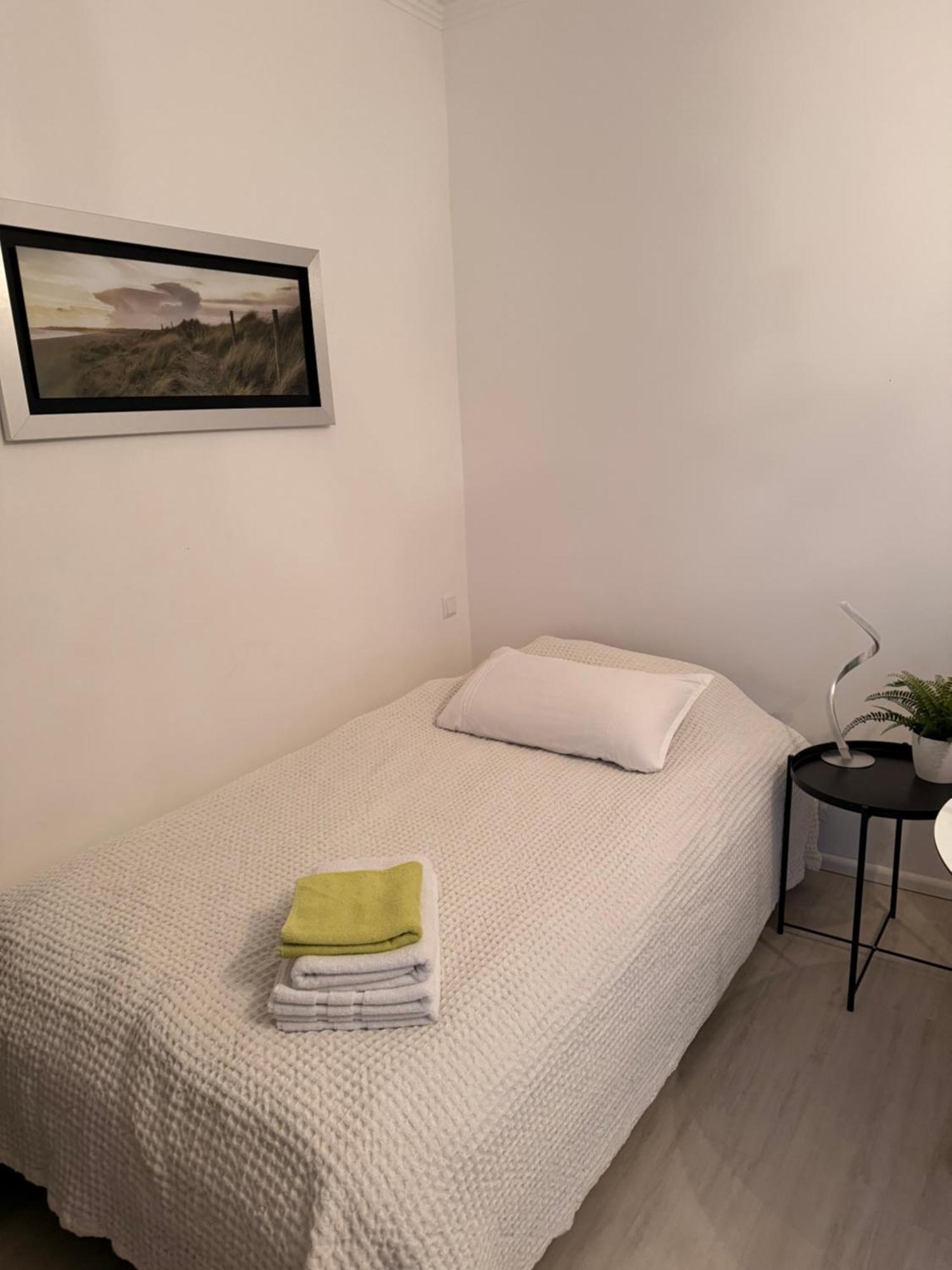 Modernes 1 Zimmerapartment Nahe Frankfurt Am Main Heusenstamm Dış mekan fotoğraf